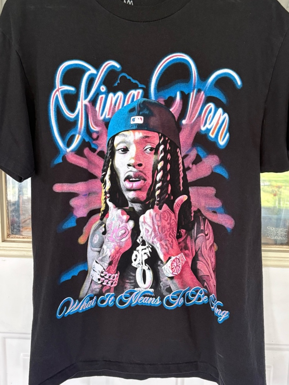 Graphic Rapper King Von Portrait Tee in Black with Multicolor